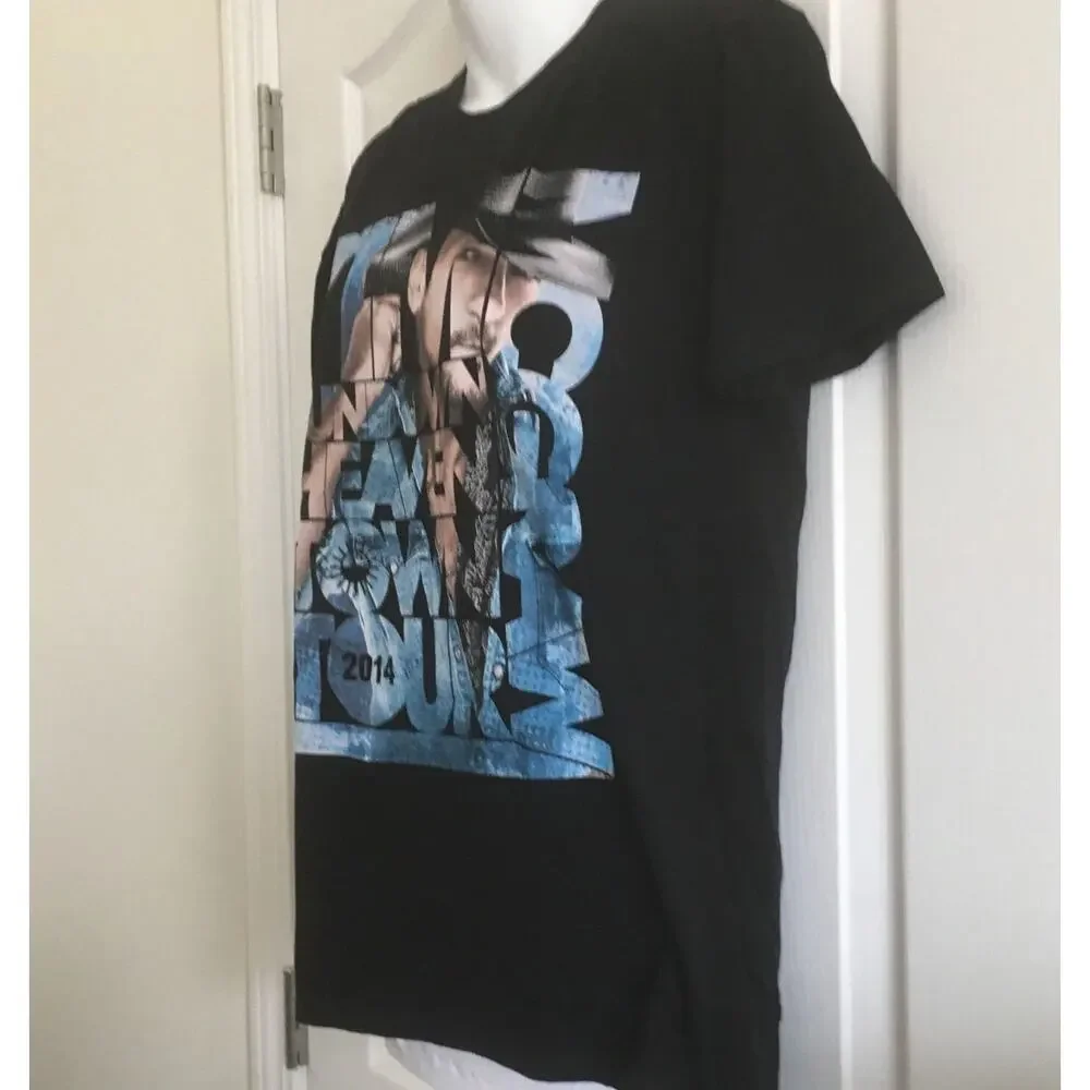 Tim‎ McGraw 2014 Sundown Heaven Town Concert T-Shirt Size Medium ~ Black